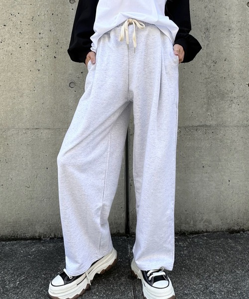 sandlessmoon(サンドレスムーン)の「ロゴスウェットワイドパンツ(スウェットパンツ・レディース・ライトグレー/ブルー・LONG/REGULAR)」の22枚目の写真
