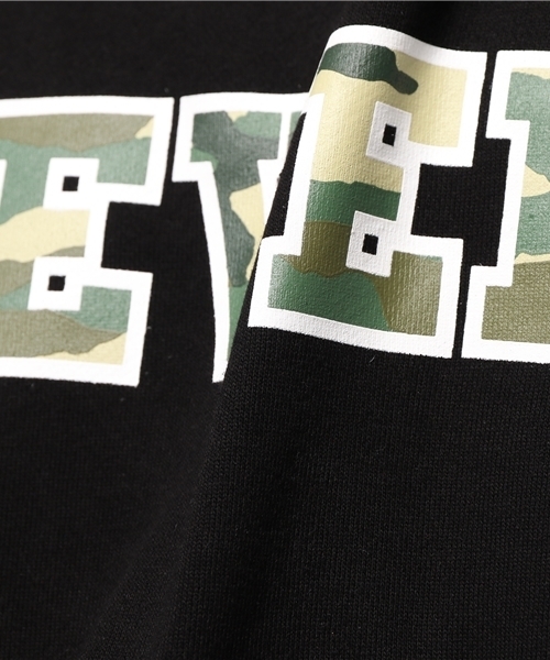 WEGO(ウィゴー)の「WEGO/カモフラロゴプルパーカー(パーカー・メンズ・ブラック/ホワイト・MEDIUM/LARGE)」の10枚目の写真