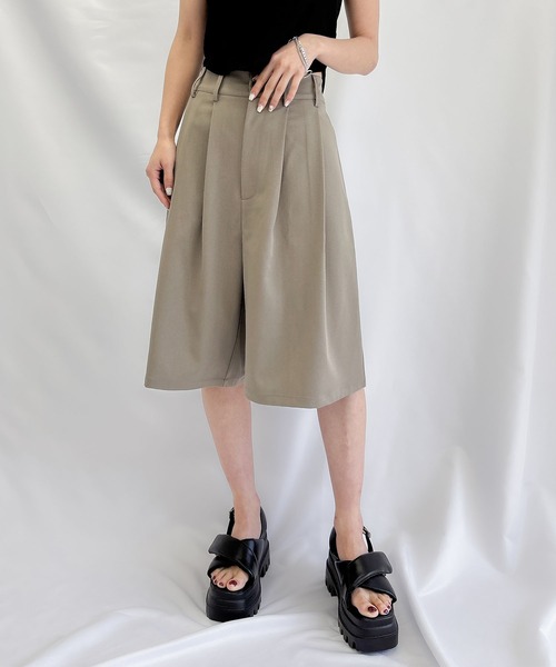 ENVYM(アンビー)の「フラップポケットハーフパンツ(その他パンツ・レディース・カーキ/ブラック・FREE)」の17枚目の写真