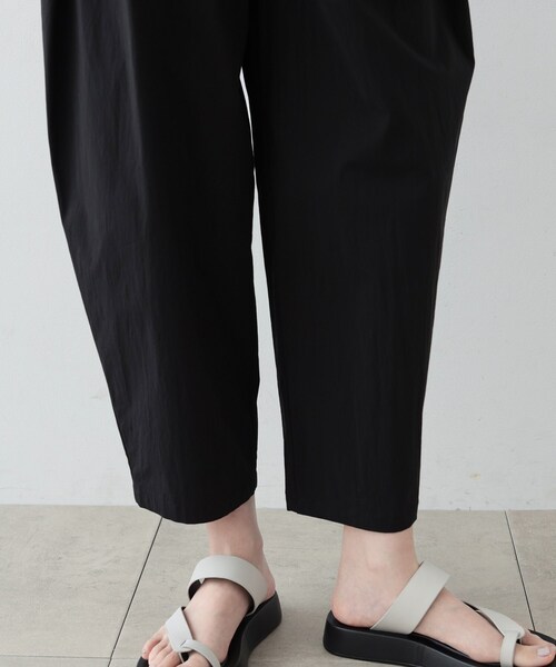 GALLEST（ギャレスト）の「◆バレルタックパンツ（その他パンツ・レディース・ブラック/チャコールグレー/アイボリー・36/38）」の15枚目の写真