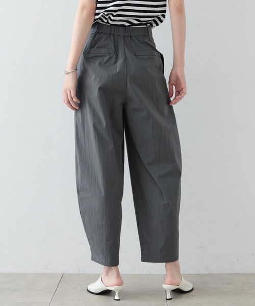 GALLEST（ギャレスト）の「◆バレルタックパンツ（その他パンツ・レディース・ブラック/チャコールグレー/アイボリー・36/38）」の17枚目の写真