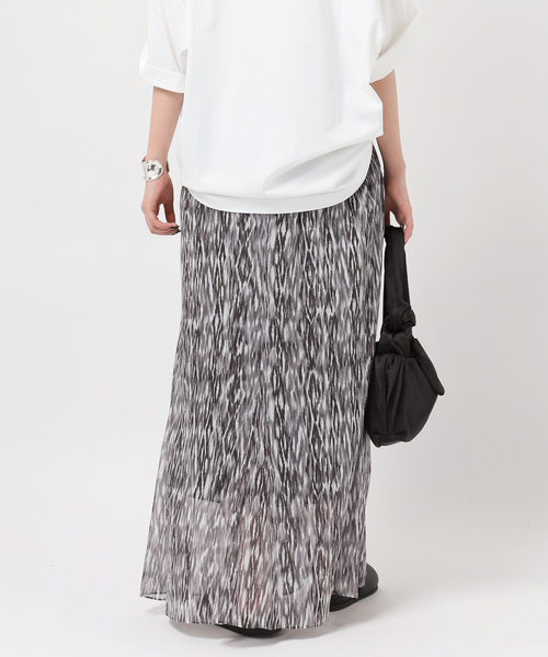 AP STUDIO（エーピーストゥディオ）の「プリントマキシスカート（スカート・レディース・ボルドー/グレー・36/38）」の13枚目の写真