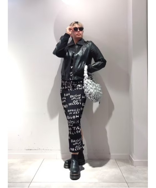 Desigual（デシグアル）の「クラシックレザージャケット ブラック（ライダースジャケット・レディース・ブラック/イエロー・L/M/S/XS/XL）」の11枚目の写真