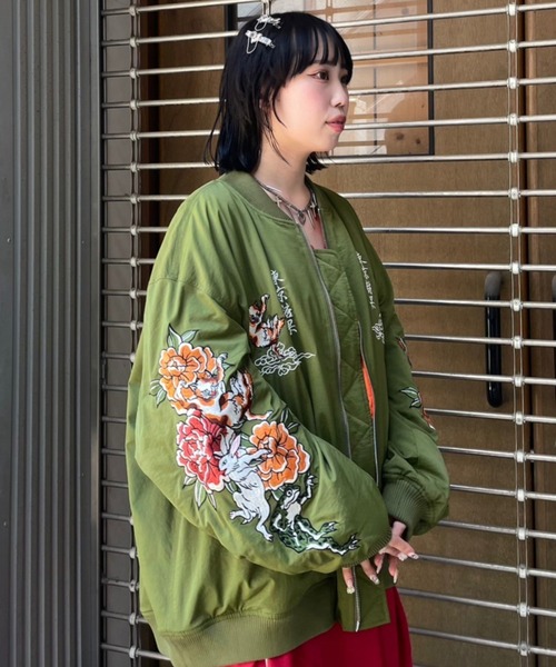 Candy Stripper（キャンディストリッパー）の「TOKYO CANDY MA-1（MA-1・レディース・ボルドー/カーキ/ブラック・2）」の18枚目の写真