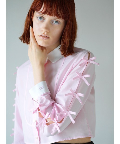 FURFUR(ファーファー)の「【WEB限定カラー】クロップドリボンシャツ(シャツ/ブラウス・レディース・サックスブルー/ブラック/ホワイト/ピンク・FREE)」の6枚目の写真