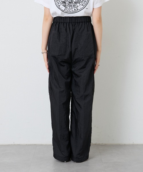 COLLAGE GALLARDAGALANTE（コラージュガリャルダガランテ）の「【OT】ナイロンツイルカーゴパンツ/WEB限定（カーゴパンツ・レディース・モカ/ブラック・FREE）」の18枚目の写真