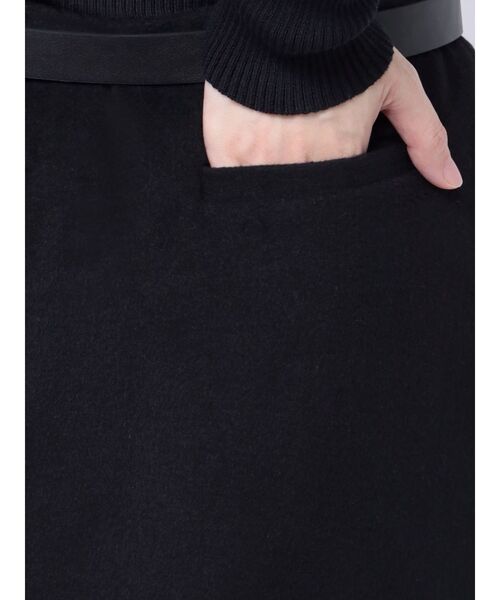 EMODA（エモダ）の「ローライズマイクロミニスカート（スカート・レディース・ベージュ/ブラック・MEDIUM/SMALL）」の12枚目の写真