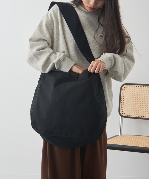 United Athle（ユナイテッドアスレ）の「【United Athle】heavy canvas newspaper bag / ヘヴィーキャンバス ニュースペーパーバッグ 1522（ショルダーバッグ・レディース・アイボリー/ブラック・FREE）」の11枚目の写真