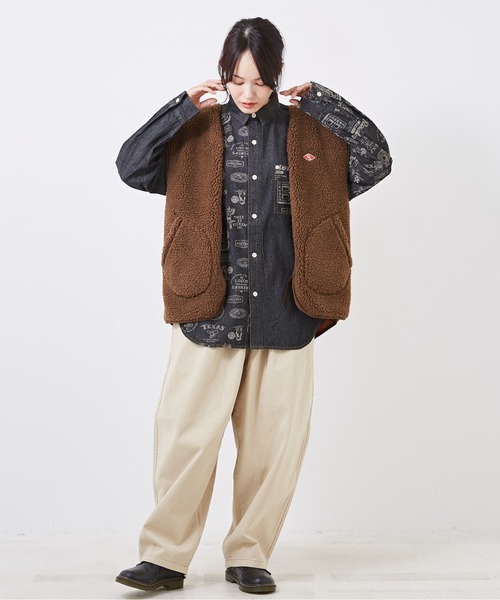 CUBE SUGAR(キューブシュガー)の「5.5オンスデニムプリント切替レギュラーシャツ(シャツ/ブラウス・レディース・ネイビー系3/ブラック系/ネイビー系1・M)」の7枚目の写真