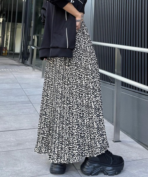 PAGEBOY(ページボーイ)の「<WEB限定復刻>アソートプリーツスカート(スカート・レディース・グレー/ベージュ・FREE)」の20枚目の写真