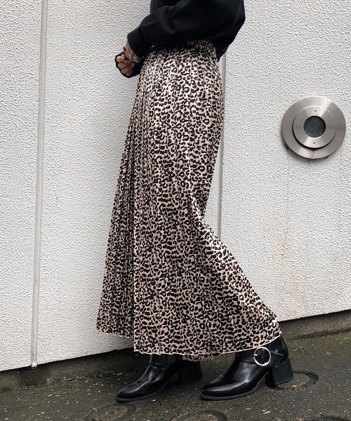 PAGEBOY(ページボーイ)の「<WEB限定復刻>アソートプリーツスカート(スカート・レディース・グレー/ベージュ・FREE)」の22枚目の写真