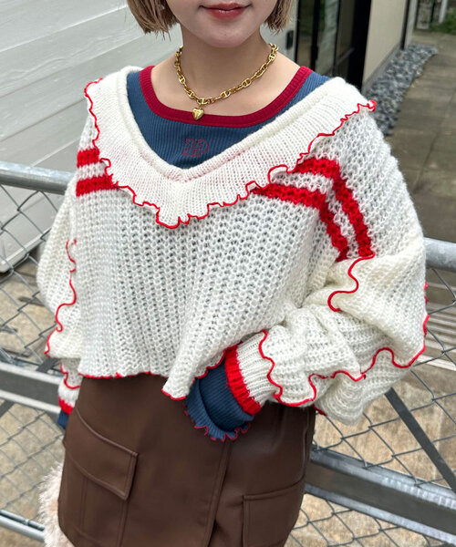 CIAOPANIC（チャオパニック）の「フリルメローラインショートニット（ニット/セーター・レディース・ブラウン/ベージュ/オフホワイト/グレー/ブルー・ONE SIZE）」の10枚目の写真