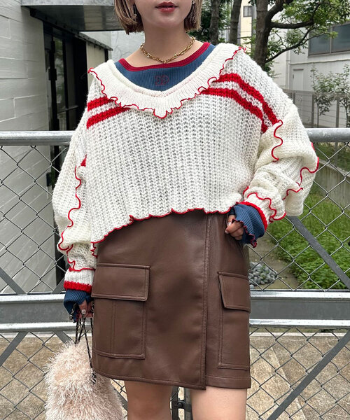 CIAOPANIC（チャオパニック）の「フリルメローラインショートニット（ニット/セーター・レディース・ブラウン/ベージュ/オフホワイト/グレー/ブルー・ONE SIZE）」の12枚目の写真