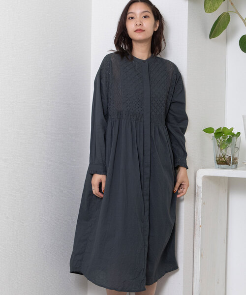 POU DOU DOU（プードゥドゥ）の「＜made in INDIA＞エンブロイダリーヨークワンピース（ワンピース・レディース・キナリ/ラベンダー/ダークグレー・M）」の8枚目の写真