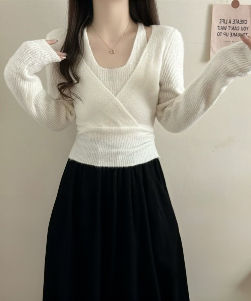 Miniministore（ミニミニストア）の「レイヤードニットトップス ホルターネック（ニット/セーター・レディース・ブラック/アイボリー/ダークグレー・FREE）」の4枚目の写真