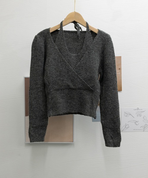Miniministore（ミニミニストア）の「レイヤードニットトップス ホルターネック（ニット/セーター・レディース・ブラック/アイボリー/ダークグレー・FREE）」の10枚目の写真