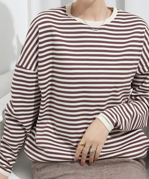by LEGNA(バイレグナ)の「こなれスタイルを叶える ドロップショルダーボーダーカットソー(Tシャツ/カットソー・レディース・ブラック×ホワイト/ネイビー×ホワイト/ブラック×グレー/グレー×ホワイト/ホワイト×ブラウン・MEDIUM/LARGE)」の17枚目の写真