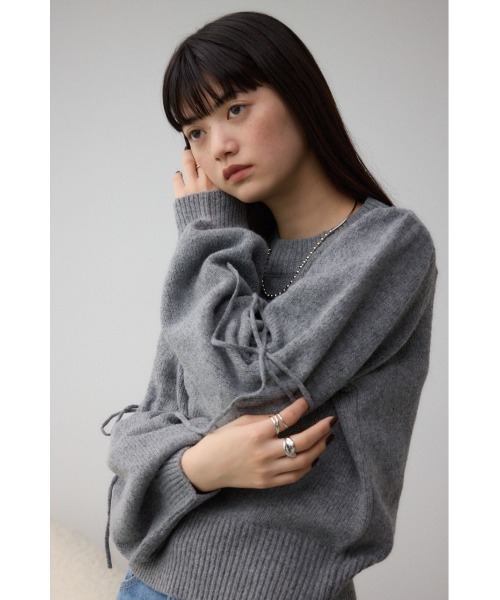 AZUL by moussy(アズールバイマウジー)の「袖リボンデザインニット(ニット/セーター・レディース・グレー系その他4/アイボリー/ブラック/レッド・FREE)」の17枚目の写真