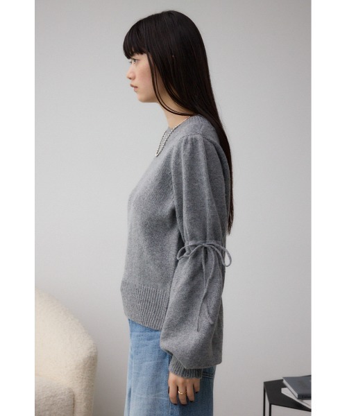 AZUL by moussy(アズールバイマウジー)の「袖リボンデザインニット(ニット/セーター・レディース・グレー系その他4/アイボリー/ブラック/レッド・FREE)」の21枚目の写真