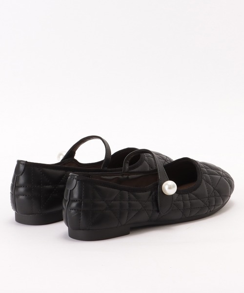 repetto キルティング　バレエ　パンプス セール】パールモチーフ付き キルティング フラット バレエ