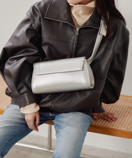 CIAOPANIC TYPY（チャオパニックティピー）の「フラップショルダーBAG（ショルダーバッグ・レディース・シルバー/イエロー/ブラック・ONE SIZE）」の3枚目の写真