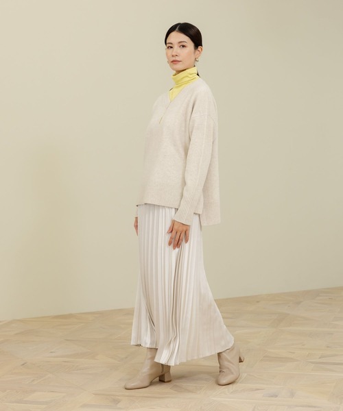 Elura(エルーラ)の「カシミヤ混Vネックニット/140834(ニット/セーター・レディース・ライトグレー/ライトピンク/ライトベージュ・LARGE/MEDIUM)」の8枚目の写真