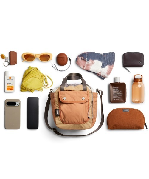 entre square（アントレスクエアー）の「Bellroy/ハンドバック/ショルダーバッグ Cinch Bucket Bag サンド(廃盤カラー）（ショルダーバッグ・メンズ・サンドベージュ・ONE SIZE）」の10枚目の写真