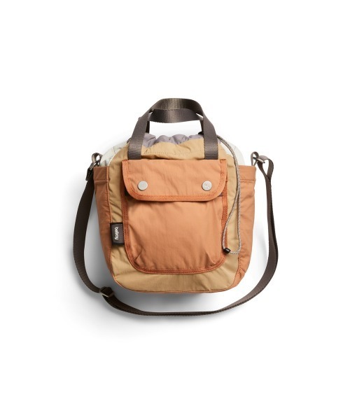 entre square（アントレスクエアー）の「Bellroy/ハンドバック/ショルダーバッグ Cinch Bucket Bag サンド(廃盤カラー）（ショルダーバッグ・メンズ・サンドベージュ・ONE SIZE）」の9枚目の写真