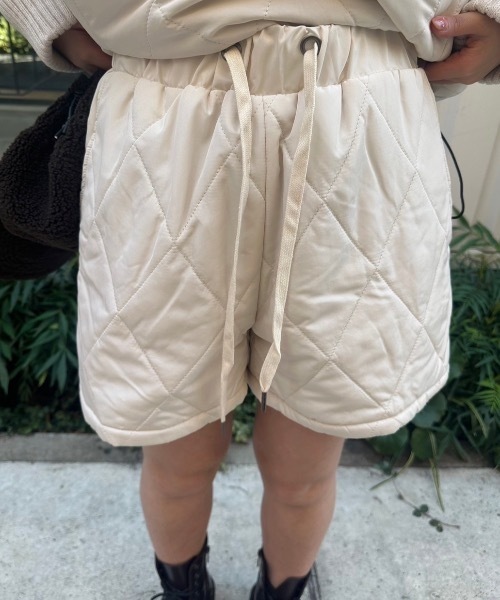 nemne store(ネンネストア)の「【keel】キルティングショートパンツセットアップ(その他パンツ・レディース・ネイビー/アイボリー・MEDIUM/SMALL)」の6枚目の写真