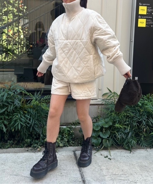 nemne store(ネンネストア)の「【keel】キルティングショートパンツセットアップ(その他パンツ・レディース・ネイビー/アイボリー・MEDIUM/SMALL)」の4枚目の写真