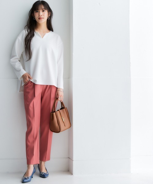 nissen（ニッセン）の「きれいめカットツイル素材スキッパートップス（毛玉・静電気防止）【セットアップ可能】＜大きいサイズ有＞（Tシャツ/カットソー・レディース・ブラック/チャコールグレー/ラベンダー/オフホワイト・L/M/3L/S/LL）」の12枚目の写真