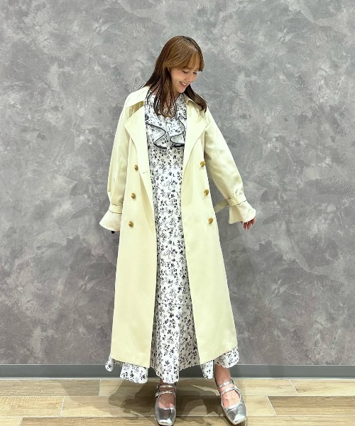 31 Sons de mode（トランテアン　ソン　ドゥ　モード）の「ベーシックロングトレンチコート（トレンチコート・レディース・ベージュ/ネイビー/ピンク・38/36）」の7枚目の写真