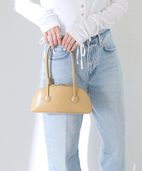 MARGE SHERWOOD(マージシャーウッド)の「【MARGE SHERWOOD/マージシャーウッド】BESSETTE SHOULDER:バッグ(ハンドバッグ・レディース・ブラック/ブルー/ベージュ・FREE)」の3枚目の写真