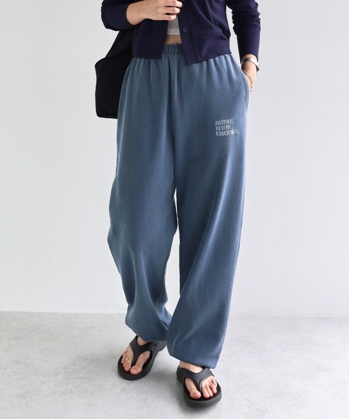 ANME（アンメ）の「ピグメント加工ANMEエンブロイダリーロゴスウェットパンツ（スウェットパンツ・レディース・ネイビー/ベージュ/ブラック・XL/XXL/M/L）」の11枚目の写真