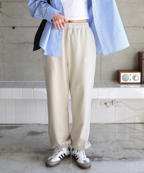 ANME（アンメ）の「ピグメント加工ANMEエンブロイダリーロゴスウェットパンツ（スウェットパンツ・レディース・ネイビー/ベージュ/ブラック・XL/XXL/M/L）」の10枚目の写真