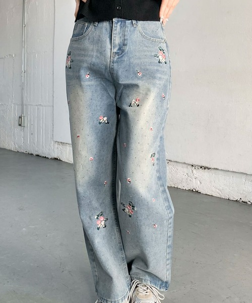 Teem Store（チームストア）の「フラワー刺繍デザインルーズストレートデニム（デニムパンツ・レディース・ブルー・S/M/L）」の10枚目の写真