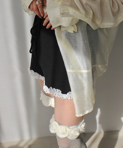 SANSeLF(サンセルフ)の「【SANSeLF】ヘムレースニット ショートパンツ sanw25s009(その他パンツ・レディース・グレー/ブラック・FREE)」の5枚目の写真