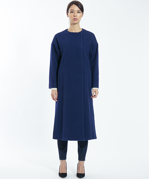 ESTNATION（エストネーション）の「ESTNATION ノーカラーマキシコート（ノーカラージャケット・レディース・ライトグレー/ネイビー・38/36）」の18枚目の写真