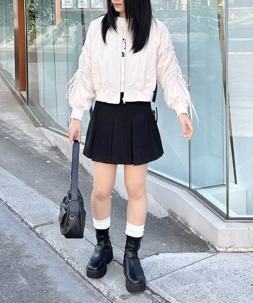 INGNI（イング）の「袖リボン付MA-1（MA-1・レディース・ピンク/ブラック/アイボリー・M）」の5枚目の写真