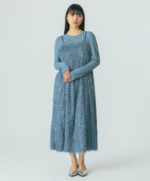 ROSE BUD(ローズバッド)の「レイヤードフリンジキャミワンピース(ワンピース・レディース・ブルー/ブラック・ONE SIZE)」の1枚目の写真