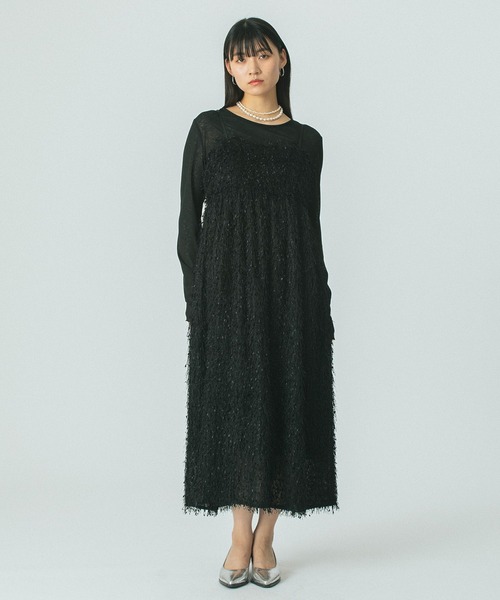 ROSE BUD(ローズバッド)の「レイヤードフリンジキャミワンピース(ワンピース・レディース・ブルー/ブラック・ONE SIZE)」の5枚目の写真