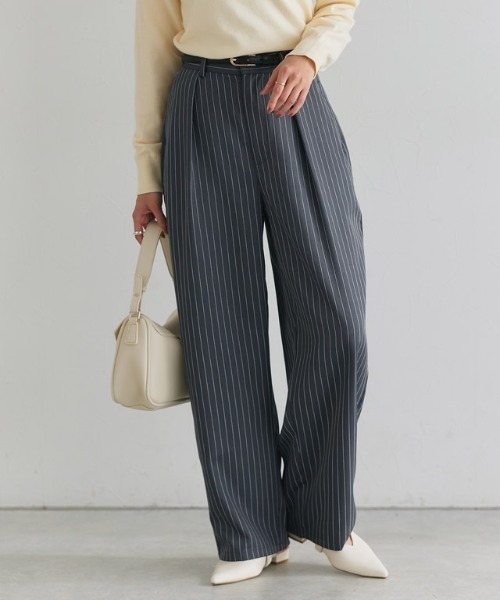 Pierrot（ピエロ）の「タックカーブパンツ（スラックス・レディース・グレイッシュベージュ/ブラック/オフホワイト/チャコール/ネイビー/ブルー/グレー系その他/グレー系その他2・PM/PS/TL/TM/L/M/S）」の6枚目の写真