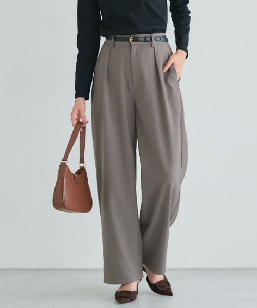 Pierrot（ピエロ）の「タックカーブパンツ（スラックス・レディース・グレイッシュベージュ/ブラック/オフホワイト/チャコール/ネイビー/ブルー/グレー系その他/グレー系その他2・PM/PS/TL/TM/L/M/S）」の13枚目の写真