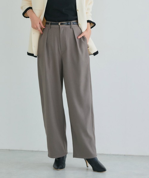 Pierrot（ピエロ）の「タックカーブパンツ（スラックス・レディース・グレイッシュベージュ/ブラック/オフホワイト/チャコール/ネイビー/ブルー/グレー系その他/グレー系その他2・PM/PS/TL/TM/L/M/S）」の14枚目の写真