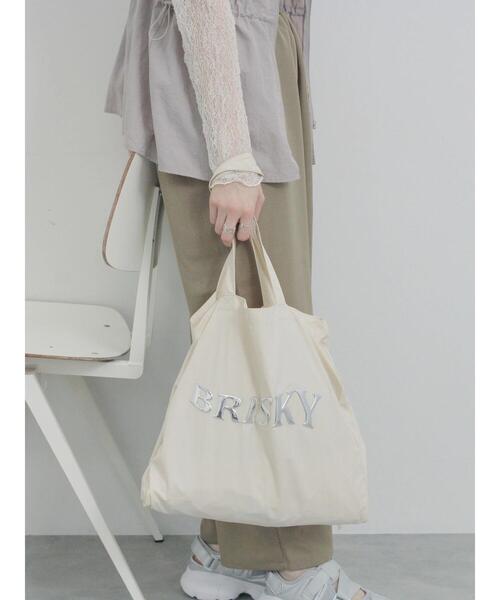 Samansa Mos2 blue（サマンサモスモスブルー）の「メタルプリントトート（ハンドバッグ・レディース・ブルー/シルバー/オフホワイト/グレー・F）」の5枚目の写真