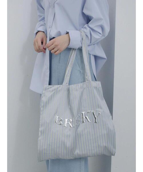 Samansa Mos2 blue（サマンサモスモスブルー）の「メタルプリントトート（ハンドバッグ・レディース・ブルー/シルバー/オフホワイト/グレー・F）」の18枚目の写真