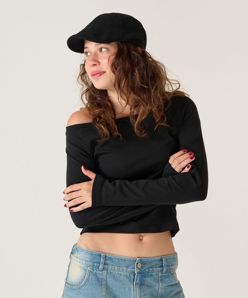 TINA:JOJUN(ティーナジョジュン)の「刺繍入り ボートネックカットソー TINA:JOJUN(Tシャツ/カットソー・レディース・ホワイト/カーキ/ボルドー/ピンクベージュ/ブラック・M)」の3枚目の写真