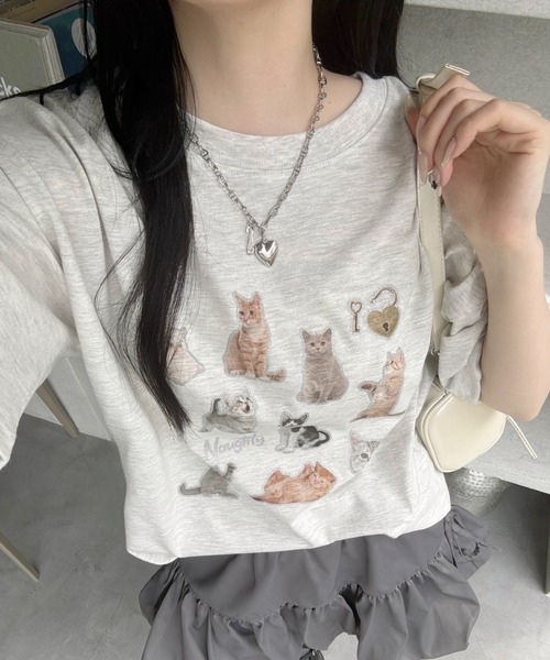 Ada.（エイダ）の「キャット コラージュ プリント Tシャツ（Tシャツ/カットソー・レディース・チャコール/オートミール/オフホワイト・FREE）」の8枚目の写真