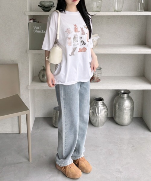 Ada.（エイダ）の「キャット コラージュ プリント Tシャツ（Tシャツ/カットソー・レディース・チャコール/オートミール/オフホワイト・FREE）」の7枚目の写真