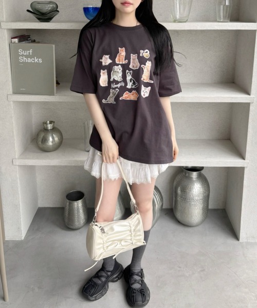 Ada.（エイダ）の「キャット コラージュ プリント Tシャツ（Tシャツ/カットソー・レディース・チャコール/オートミール/オフホワイト・FREE）」の14枚目の写真